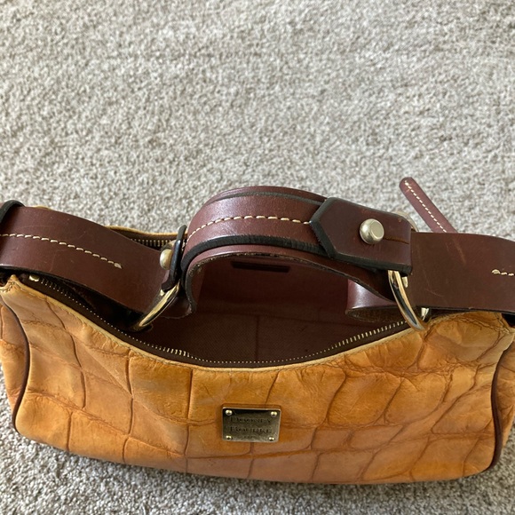 ♥️Dooney &Bourke♥️ - Picture 5 of 10